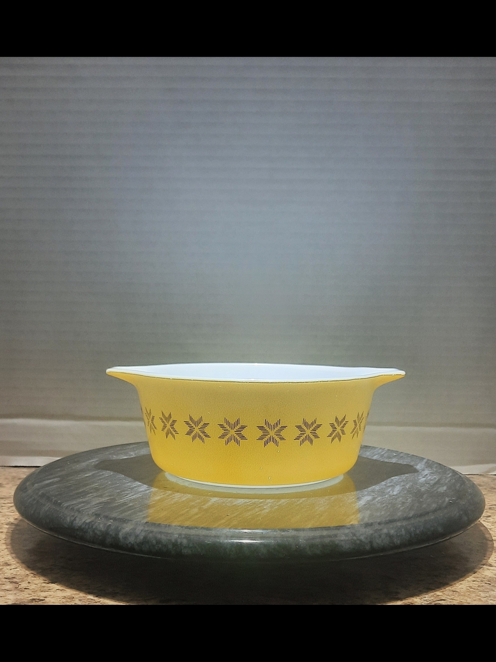 Pyrex Town & Country 475 & 472 Casserole Dishes - Picture 7 of 12